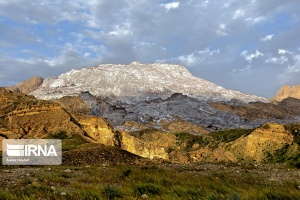 جلوه‌های دیدنی کوه نمک استان بوشهر